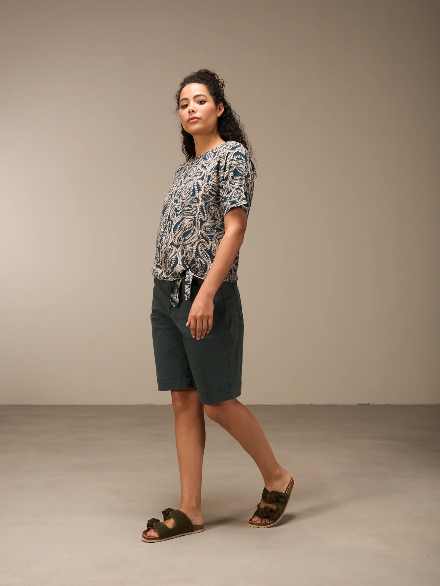 Bermudas - Image 11