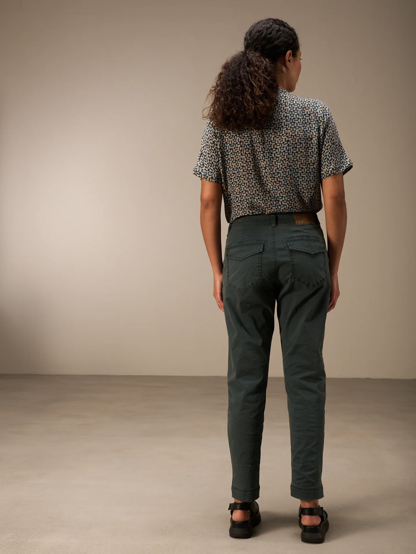 Chino - Image 14