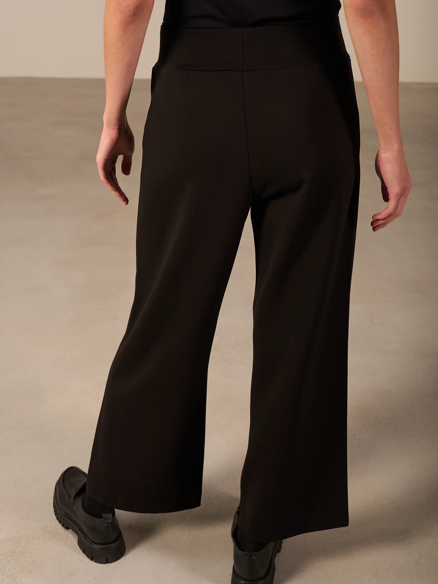 Hose Wide - Image 3