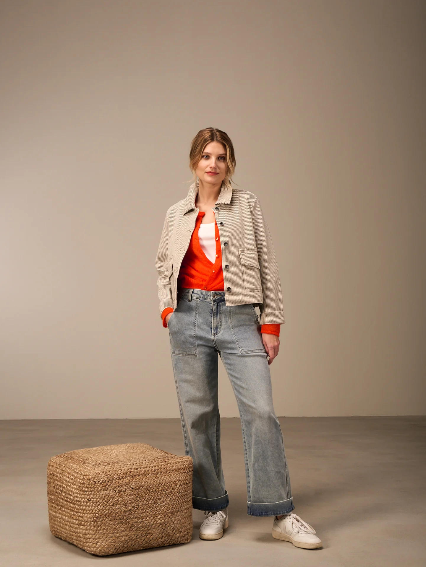 Strickjacke mit Knopfverschluss - Image 9