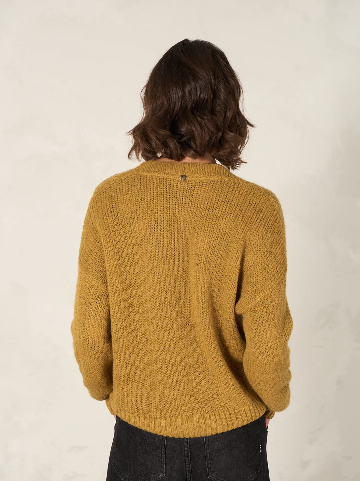 Strickjacke mit Knopfverschluss - Image 3